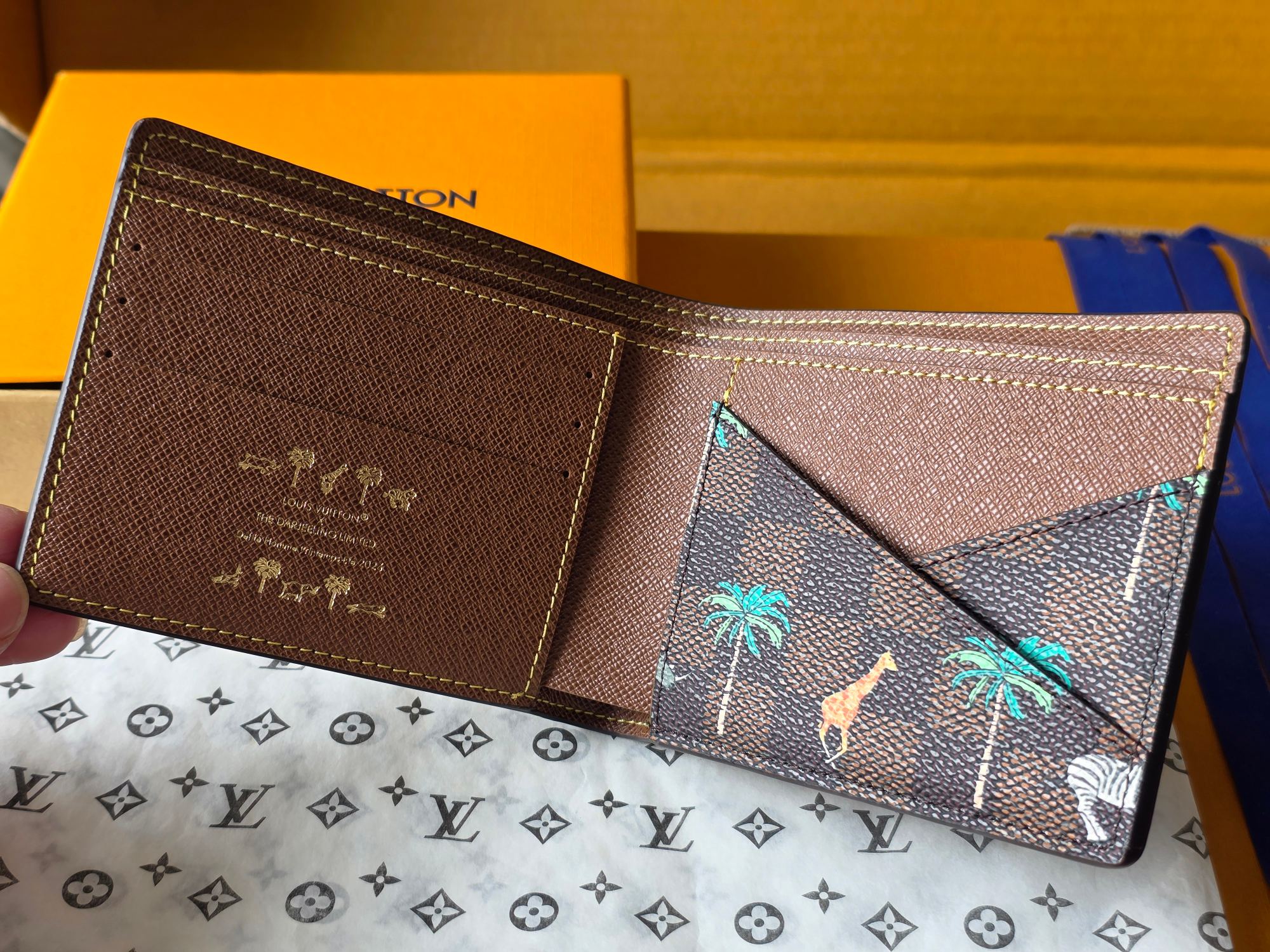 Louis Vuitton 루이비통 멀티플 월릿 더 다즐링 리미티드 레플리카 4번 이미지 - 지갑 | 세미샵 레플리카 사이트