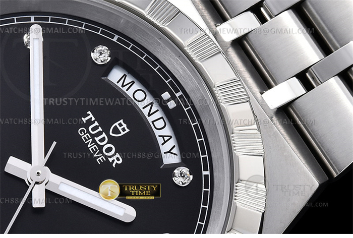 Tudor V7공장 튜더 로얄 28600 스틸 블랙다이얼 8p인덱스 브레이슬릿 Tudor Royal 28600 41mm SS_SS Blk_Dia V7F A2836 레플리카 7번 이미지 - 시계 | 세미샵 레플리카 사이트