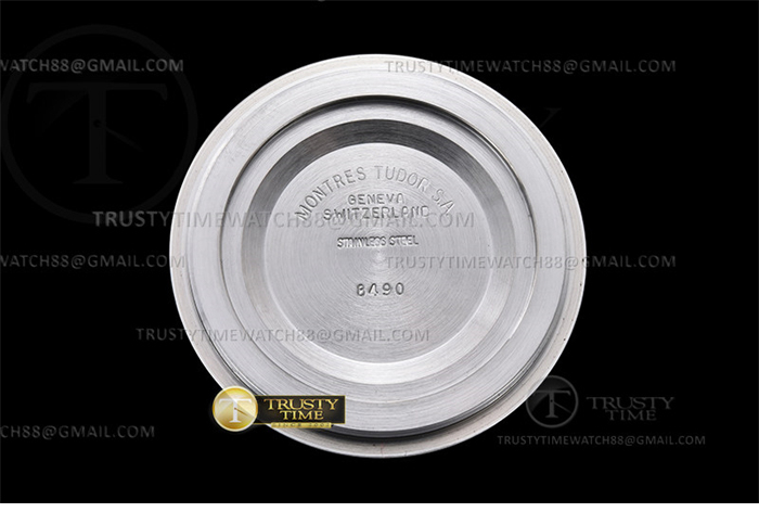 Tudor V7공장 튜더 로얄 28600 스틸 블랙다이얼 8p인덱스 브레이슬릿 Tudor Royal 28600 41mm SS_SS Blk_Dia V7F A2836 레플리카 27번 이미지 - 시계 | 세미샵 레플리카 사이트