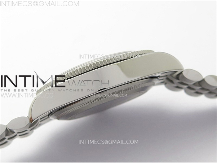 Tudor ZF공장 튜더 헤리티지 블랙베이 41 레드베젤 블랙다이얼 브레이슬릿 Heritage Black Bay M7941A1A0RU-0003 41mm SS ZF 1_1 Best Edition Black Dial Red Bezel on SS Bracelet A2824 레플리카 11번 이미지 - 시계 | 세미샵 레플리카 사이트