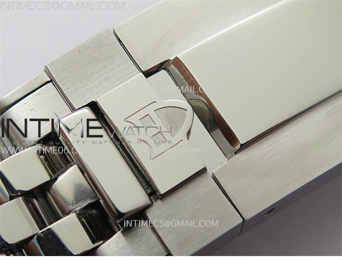 Tudor ZF공장 튜더 헤리티지 블랙베이 41 레드베젤 블랙다이얼 브레이슬릿 Heritage Black Bay M7941A1A0RU-0003 41mm SS ZF 1_1 Best Edition Black Dial Red Bezel on SS Bracelet A2824 레플리카 16번 이미지 - 시계 | 세미샵 레플리카 사이트