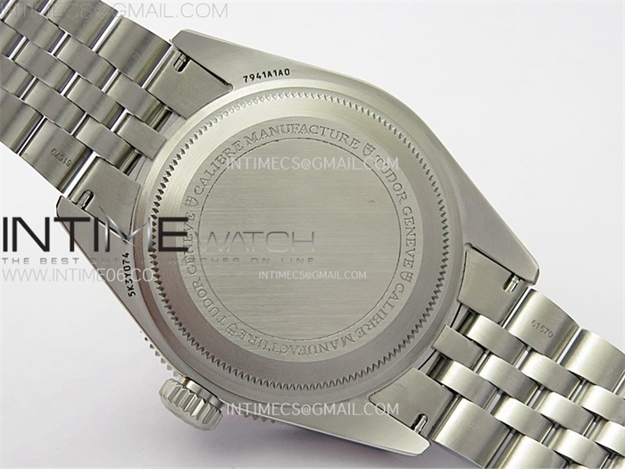 Tudor ZF공장 튜더 헤리티지 블랙베이 41 레드베젤 블랙다이얼 브레이슬릿 Heritage Black Bay M7941A1A0RU-0003 41mm SS ZF 1_1 Best Edition Black Dial Red Bezel on SS Bracelet A2824 레플리카 20번 이미지 - 시계 | 세미샵 레플리카 사이트