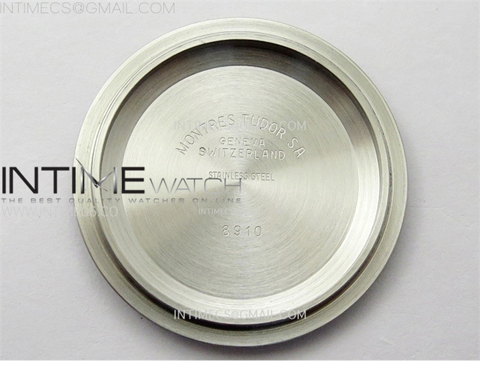 Tudor ZF공장 튜더 헤리티지 블랙베이 41 레드베젤 블랙다이얼 브레이슬릿 Heritage Black Bay M7941A1A0RU-0003 41mm SS ZF 1_1 Best Edition Black Dial Red Bezel on SS Bracelet A2824 레플리카 21번 이미지 - 시계 | 세미샵 레플리카 사이트