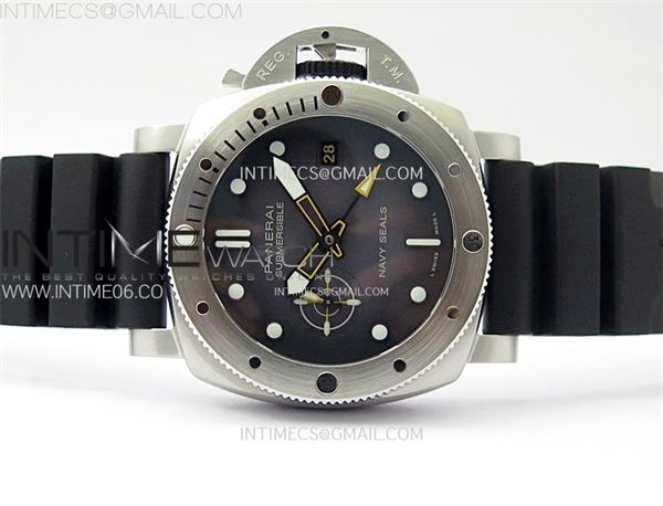 Panerai VS공장 파네라이 PAM1323 그레이다이얼 블랙러버스트랩 PAM1323 Y GMT VSF 1_1 Best Edition Dark Gray Dial on Black Rubber Strap P9011 레플리카 3번 이미지 - 시계 | 세미샵 레플리카 사이트