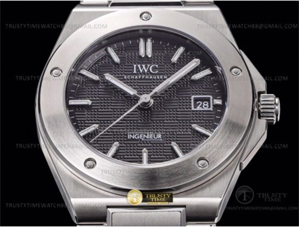 I W C GH공장 IWC 인제니어 블랙다이얼 브레이슬릿 IWC0555B – Ingenieur Auto SS_SS Black GHF MY9015 레플리카 9번 이미지 - 시계 | 세미샵 레플리카 사이트