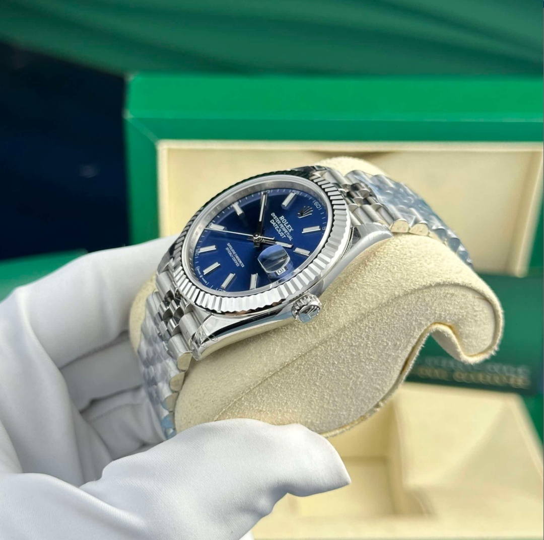 Rolex Datejust 126334 Bright Blue 41mm - 상세 이미지
