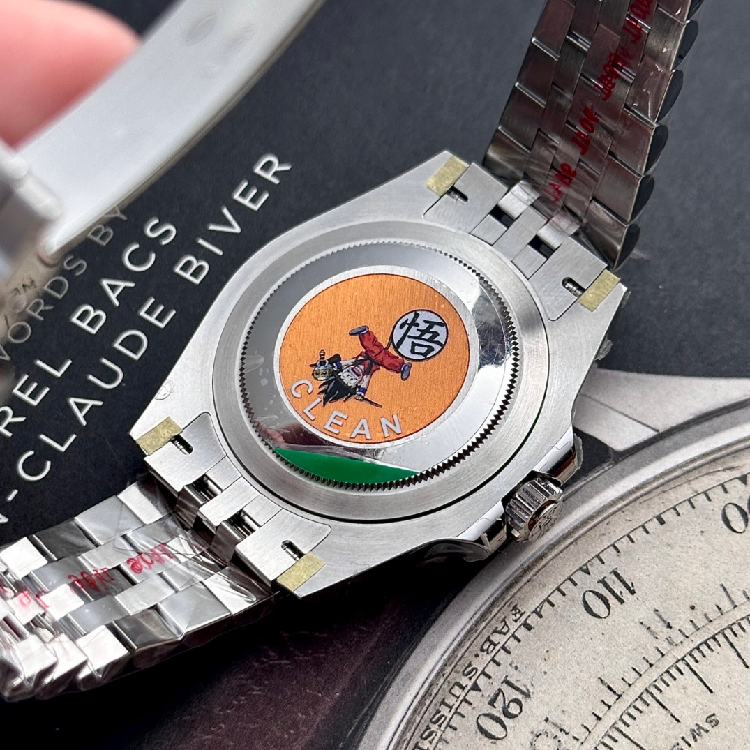 Rolex GMT-Master II 116710BLNR - 상세 이미지