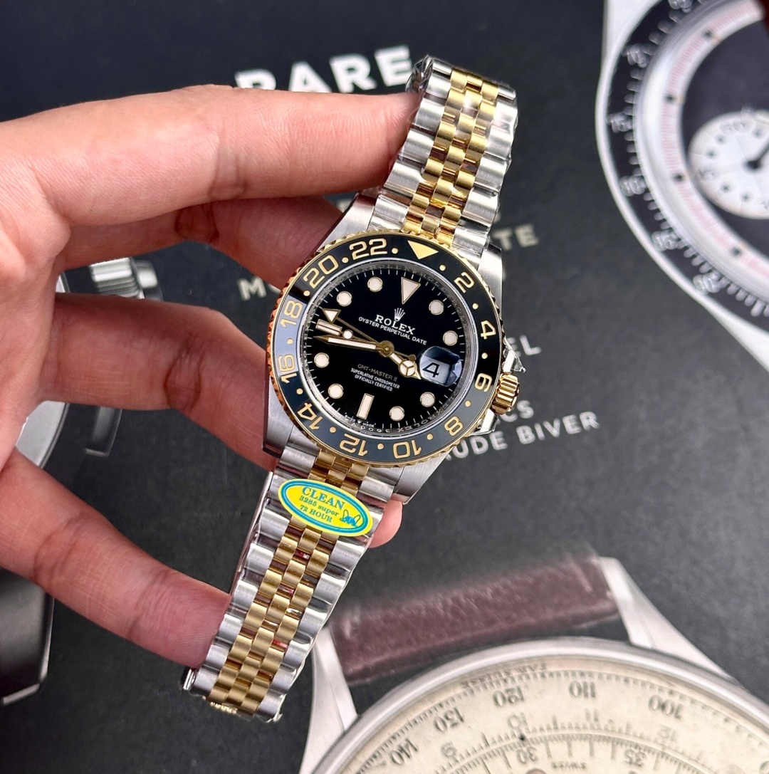 Rolex GMT-Master II 40 mm 126713GRNR - 상세 이미지