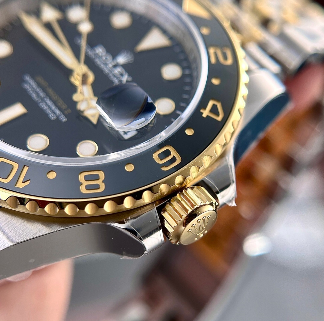 Rolex GMT-Master II 40 mm 126713GRNR - 상세 이미지