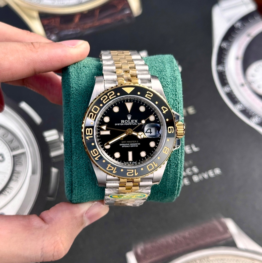 Rolex GMT-Master II 40 mm 126713GRNR - 상세 이미지