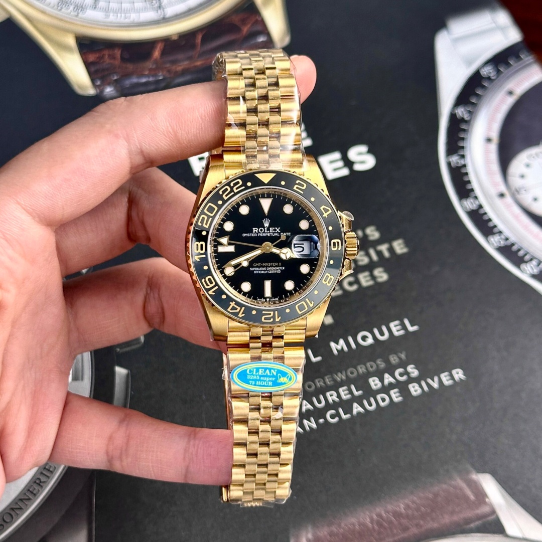 Rolex GMT-Master II Black Dial 126711 - 상세 이미지