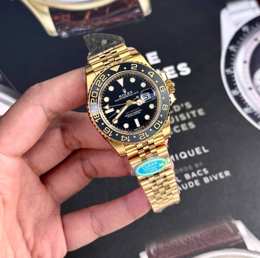 Rolex GMT-Master II Black Dial 126711 - 상세 이미지