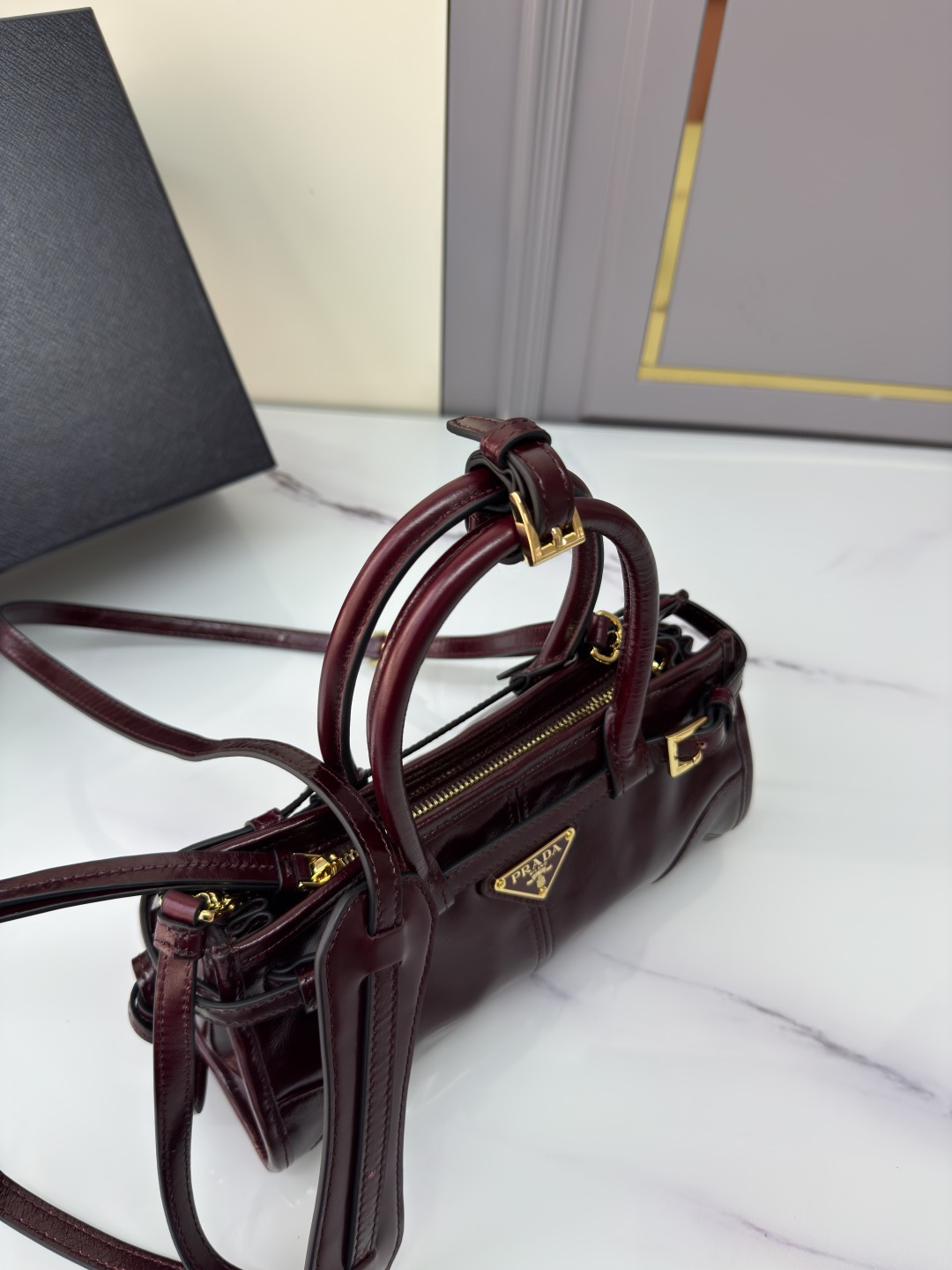 프라다 프라다 보니 미니 탑 핸들 레플리카 6번 이미지 - Bag | 세미샵 레플리카 사이트