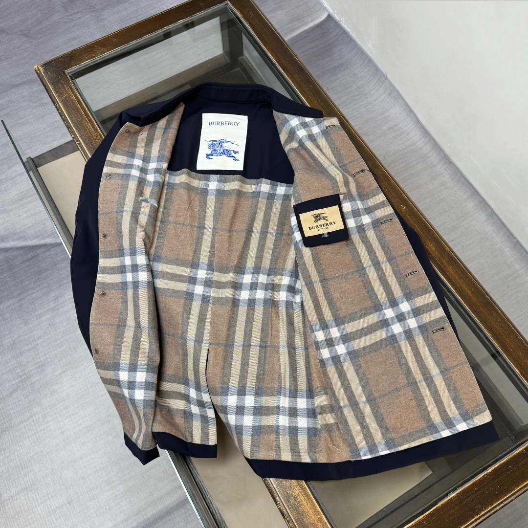 Burberry 버버리 데쳐블 후드 테크니컬 카코트 레플리카 9번 이미지 - 의류 | 세미샵 레플리카 사이트