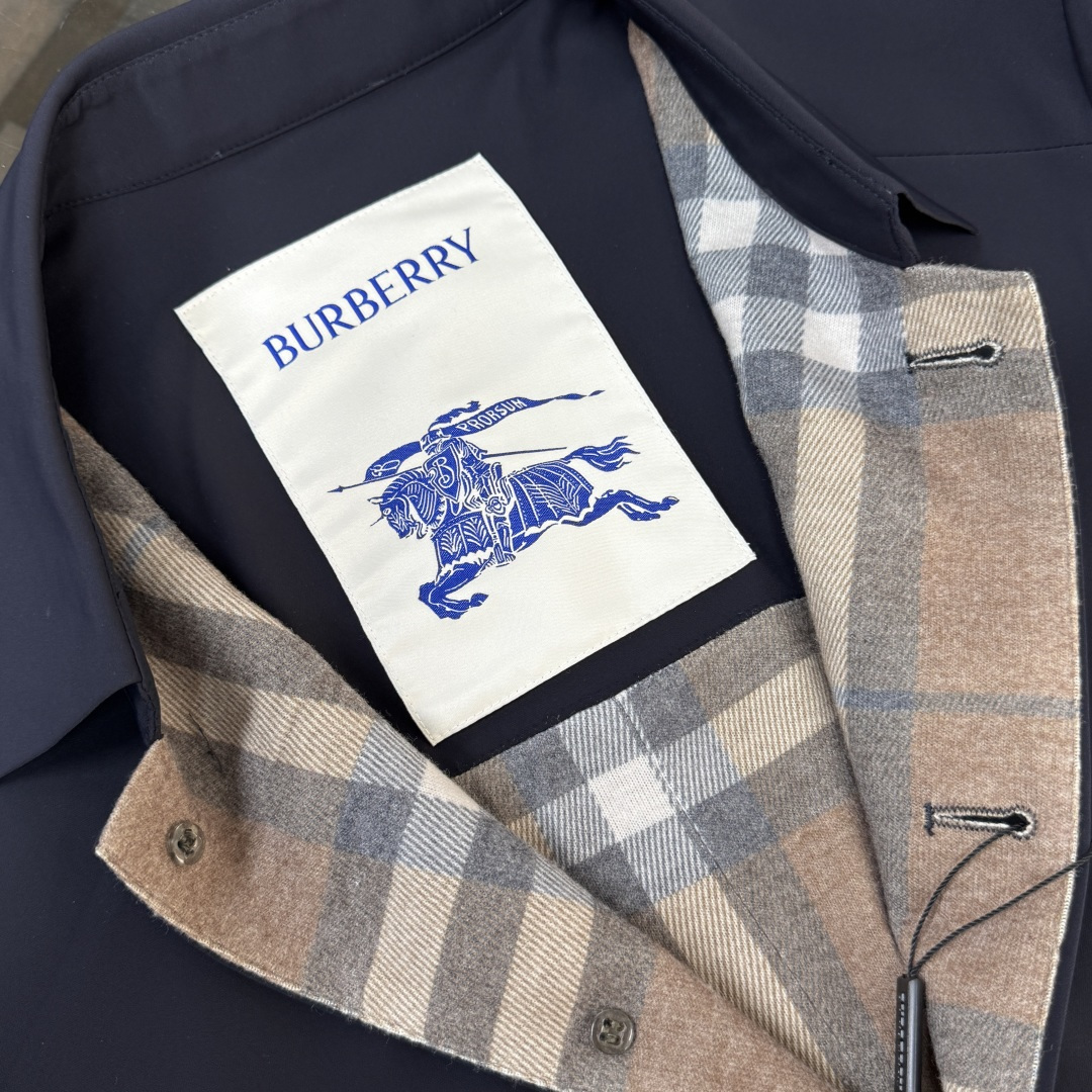 Burberry 버버리 데쳐블 후드 테크니컬 카코트 레플리카 6번 이미지 - 의류 | 세미샵 레플리카 사이트