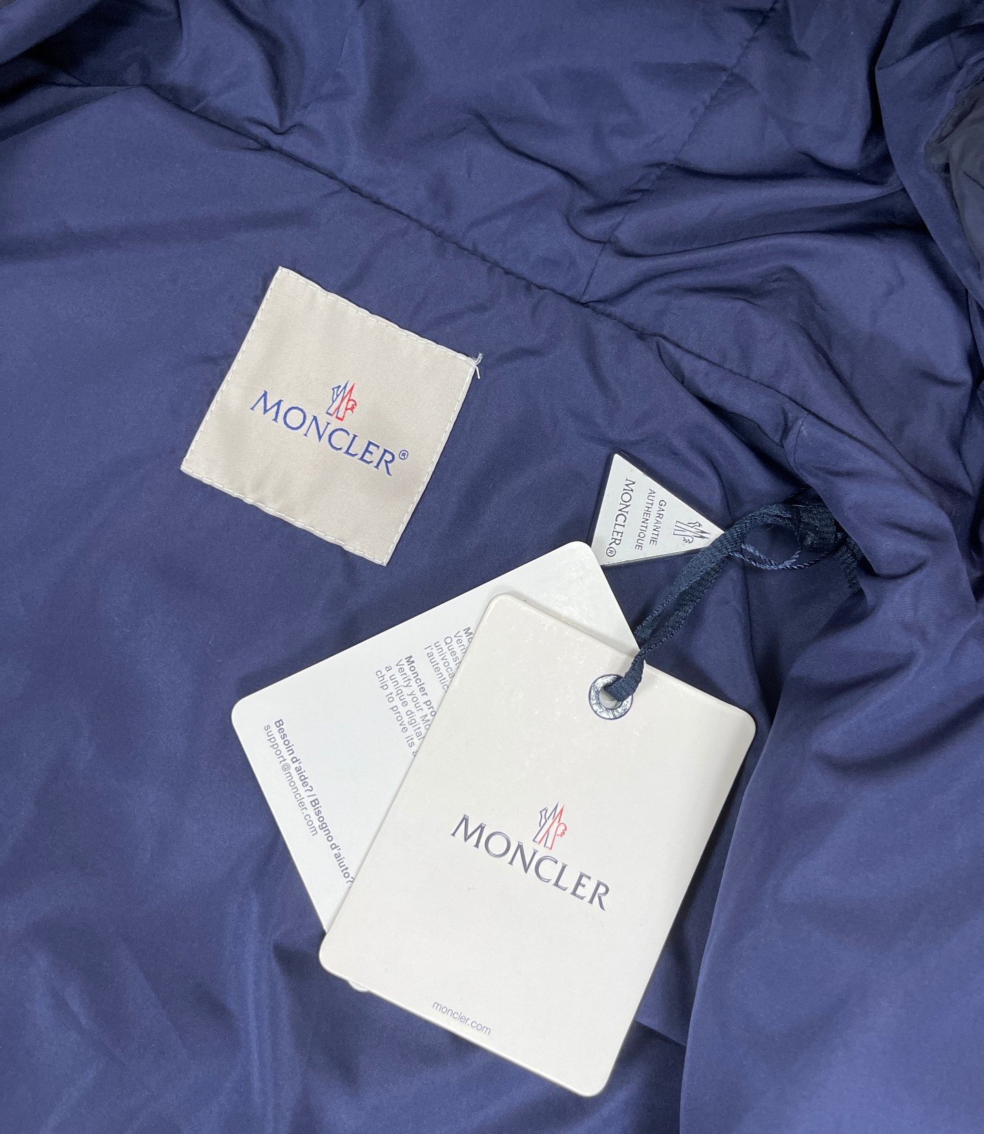 몽클레어 몽클레어 안톤 후드 바람막이 자켓 레플리카 15번 이미지 - 의류 | 세미샵 레플리카 사이트