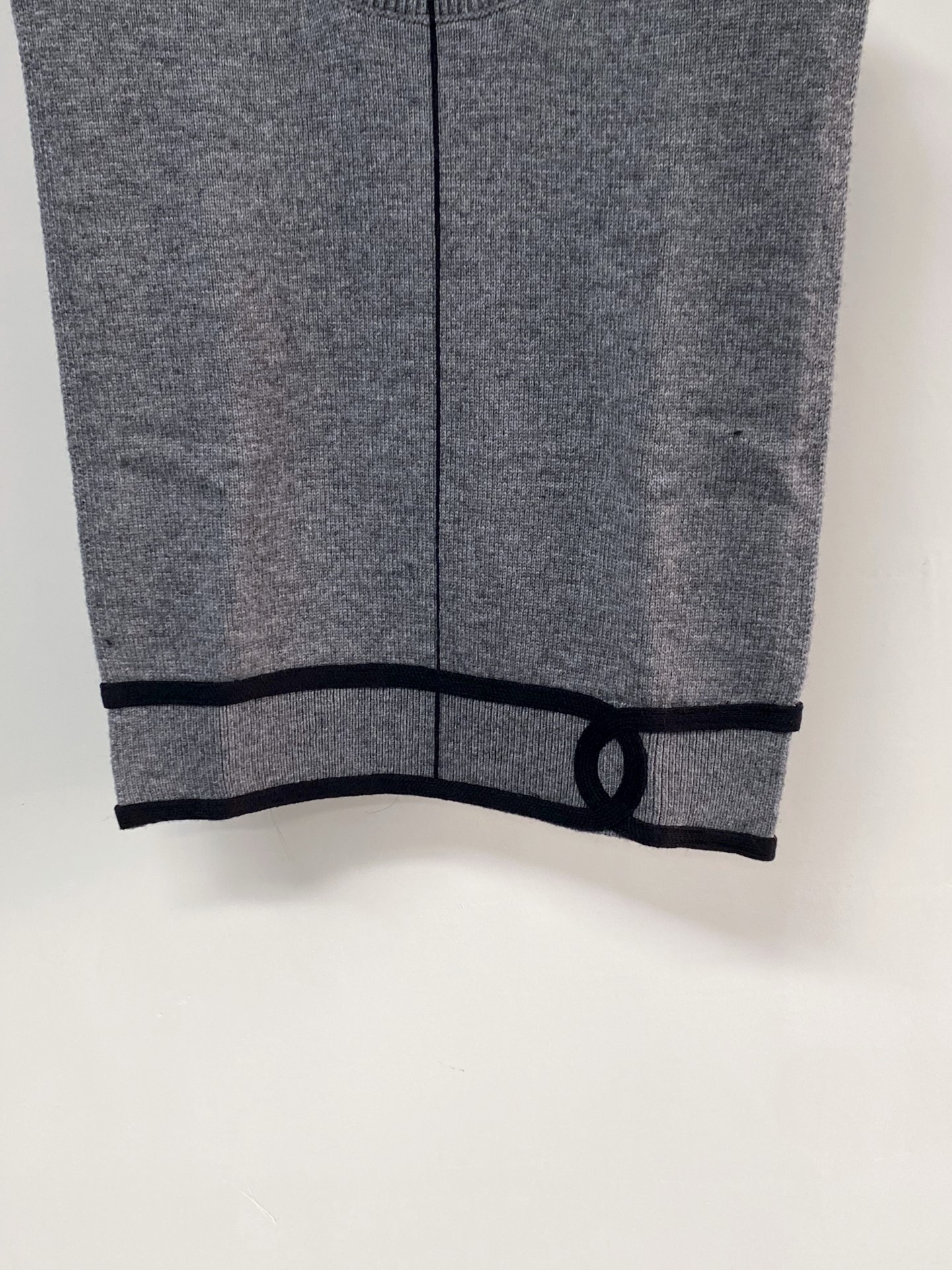 샤넬 샤넬 콘트라스트 트림 니트 베스트 레플리카 11번 이미지 - 의류 | 세미샵 레플리카 사이트