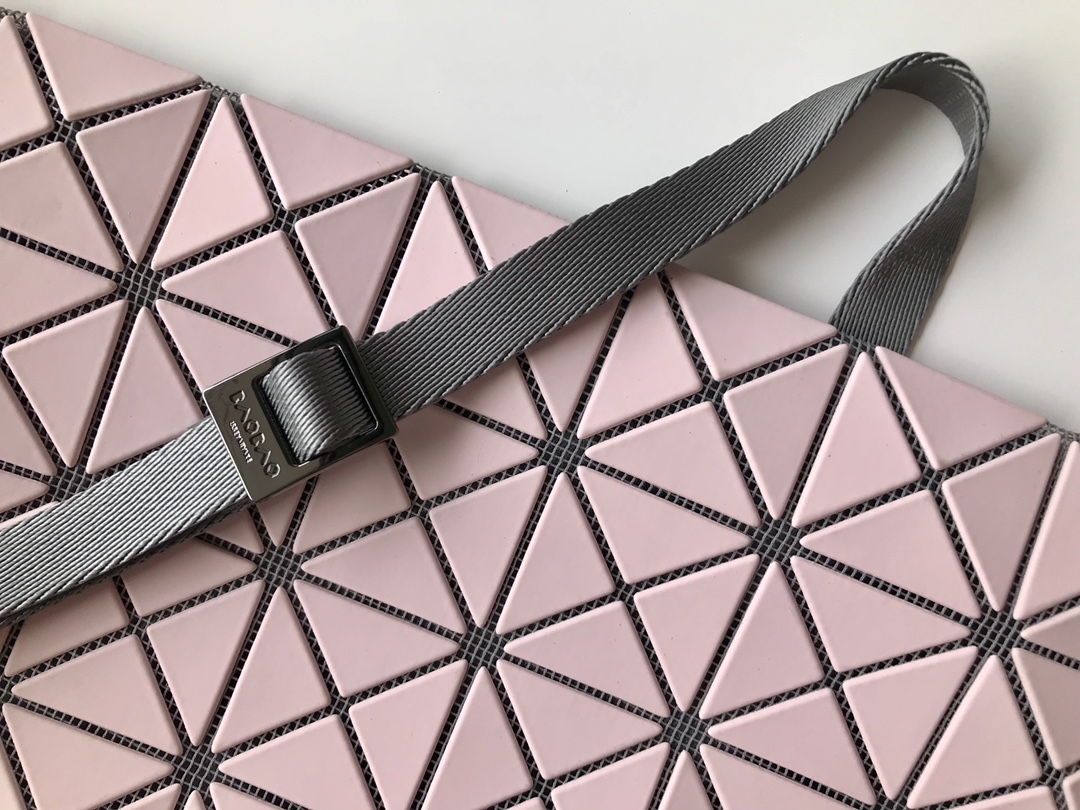 바오바오 바오바오 루센트 크로스백 레플리카 16번 이미지 - Bag | 세미샵 레플리카 사이트