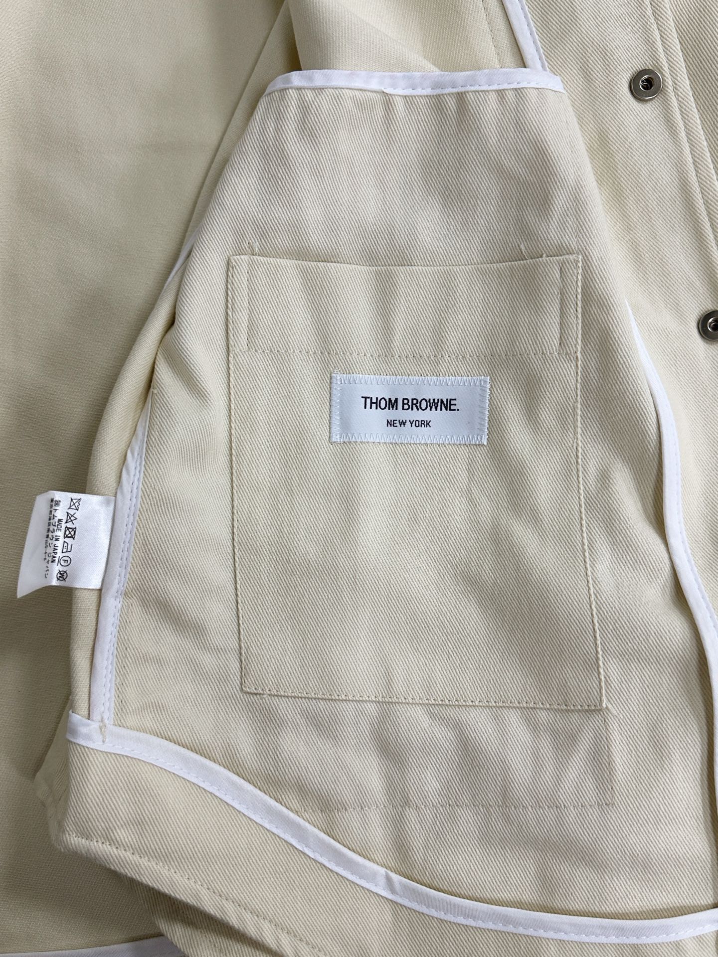 톰브라운 톰브라운 클래식 롱 슬리브 옥스포드 셔츠 레플리카 17번 이미지 - 의류 | 세미샵 레플리카 사이트