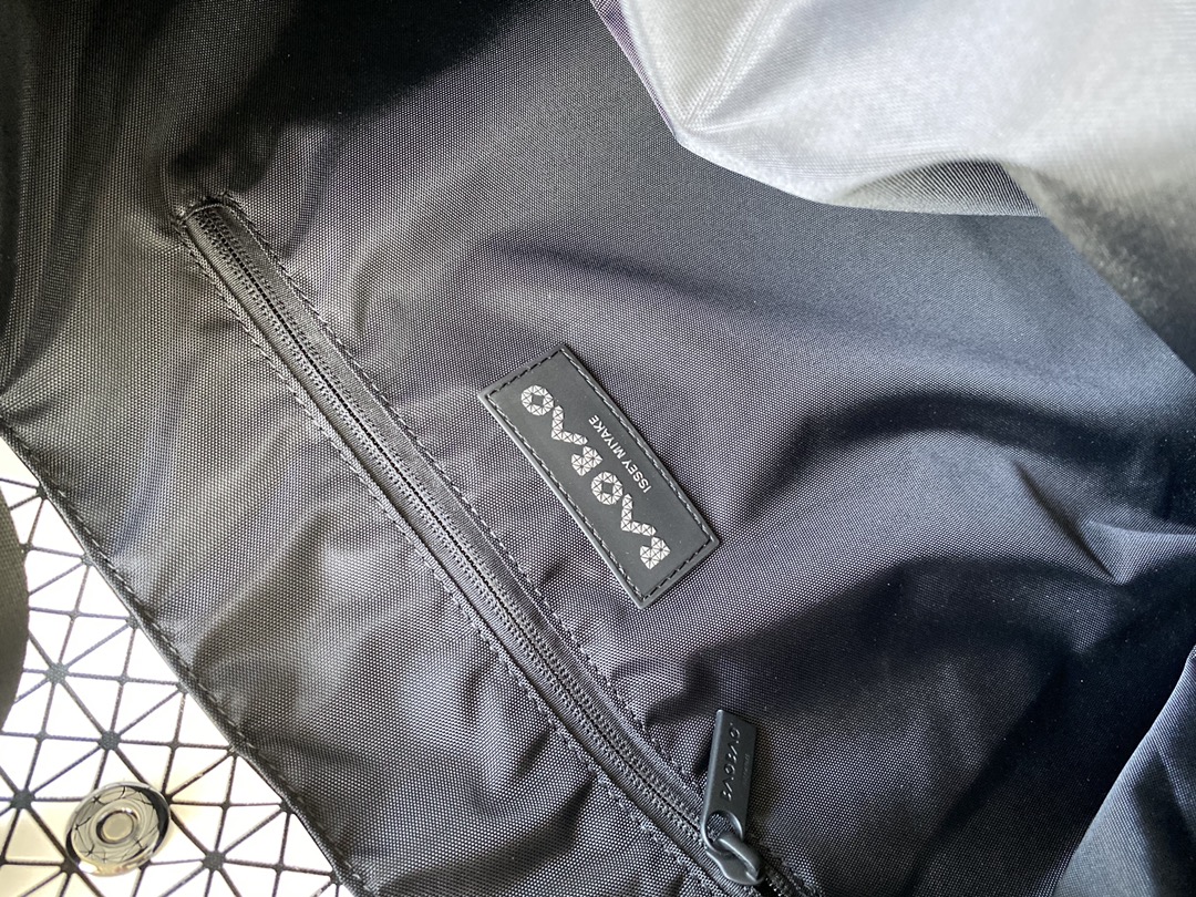 바오바오 바오바오 하이커 토트백 레플리카 18번 이미지 - Bag | 세미샵 레플리카 사이트