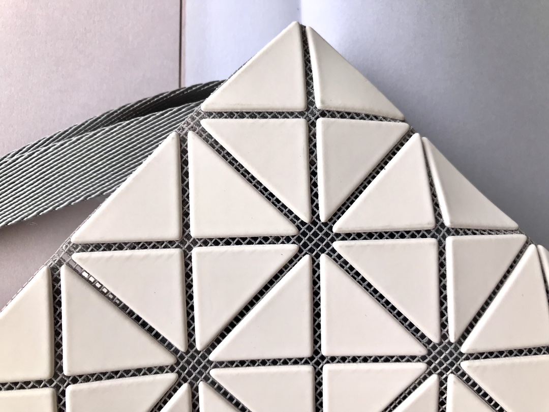 바오바오 바오바오 루센트 크로스백 레플리카 21번 이미지 - Bag | 세미샵 레플리카 사이트