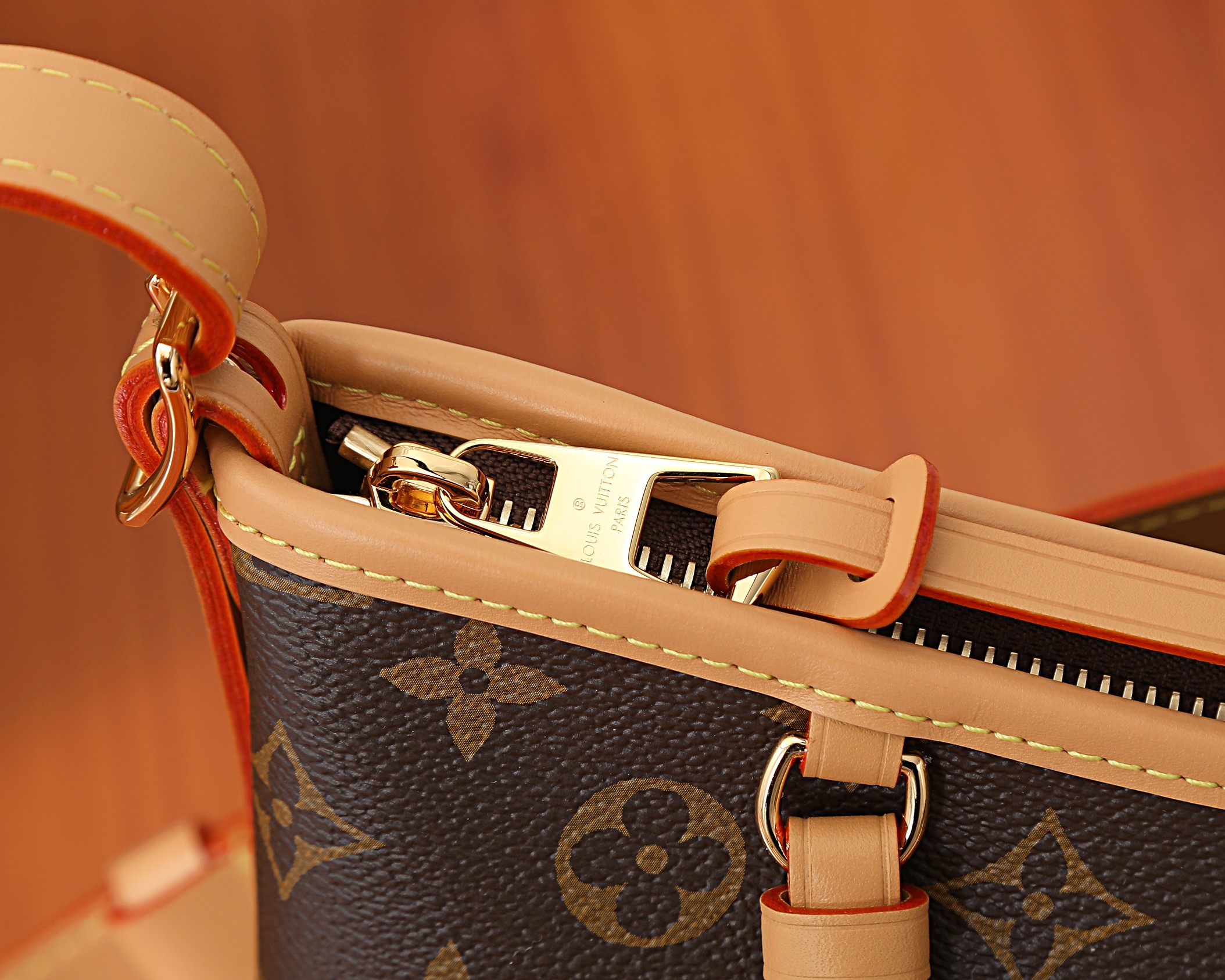 루이비통 루이비통 캐리올 이스트 웨스트 레플리카 7번 이미지 - Bag | 세미샵 레플리카 사이트