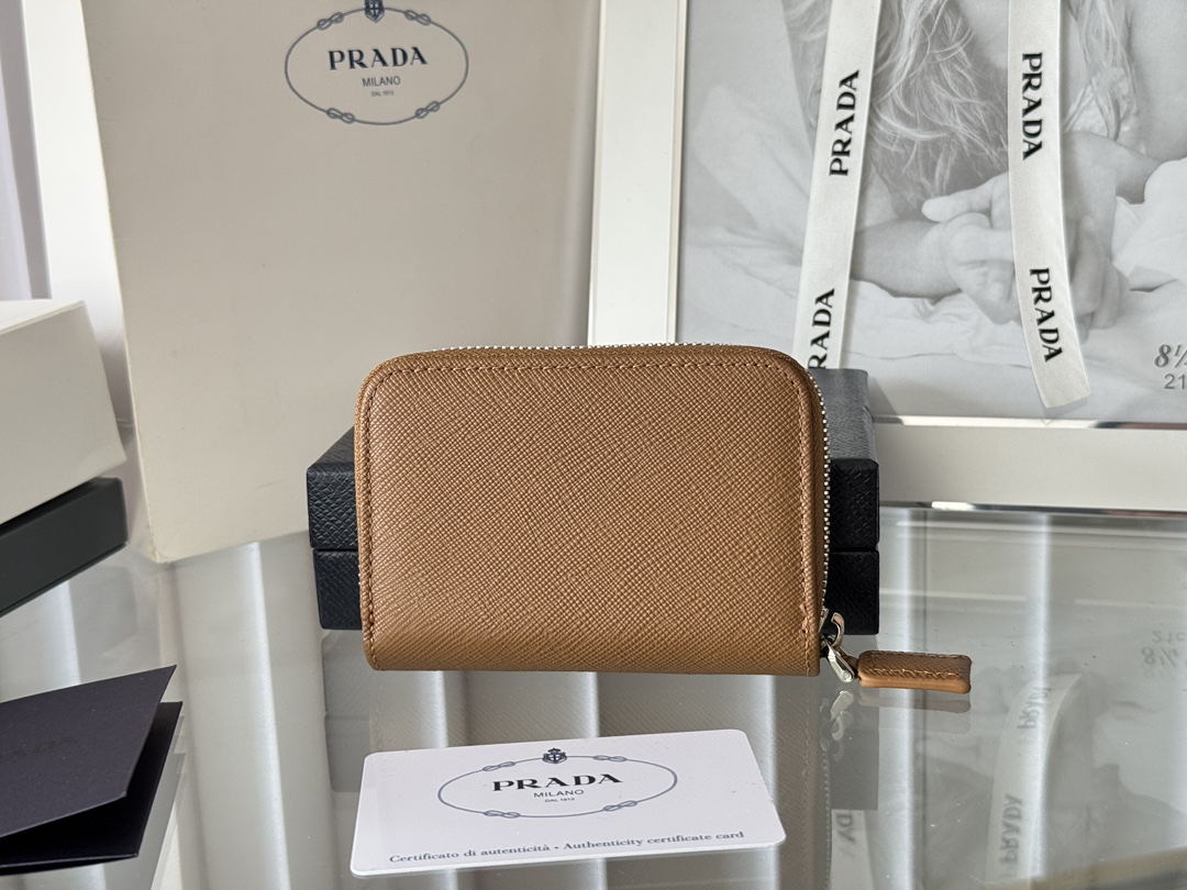 프라다 프라다 사피아노 코인 케이스 레플리카 9번 이미지 - 지갑 | 세미샵 레플리카 사이트