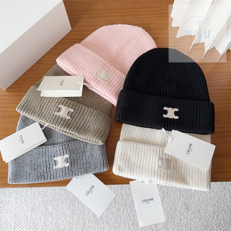 셀린느 25FW 트리옹프 비니