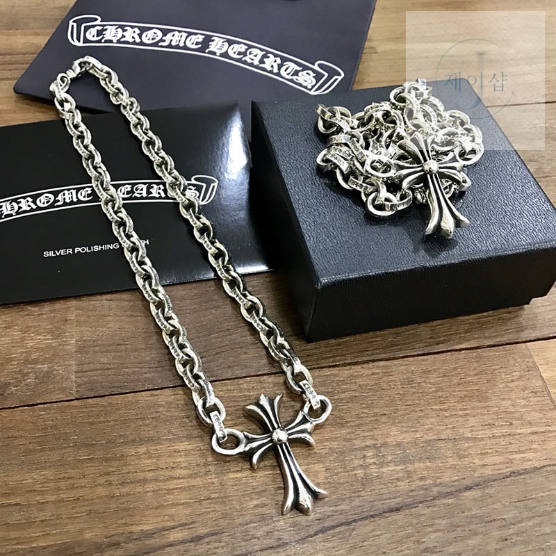 크롬하츠 페이퍼 라지 크로스 펜던트 목걸이 50cm