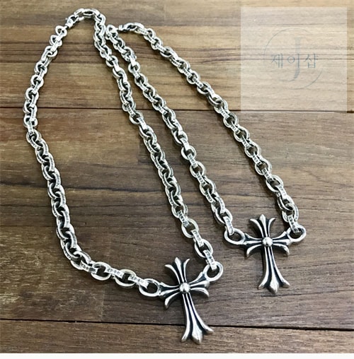 크롬하츠 페이퍼 라지 크로스 펜던트 목걸이 50cm - 상세 이미지