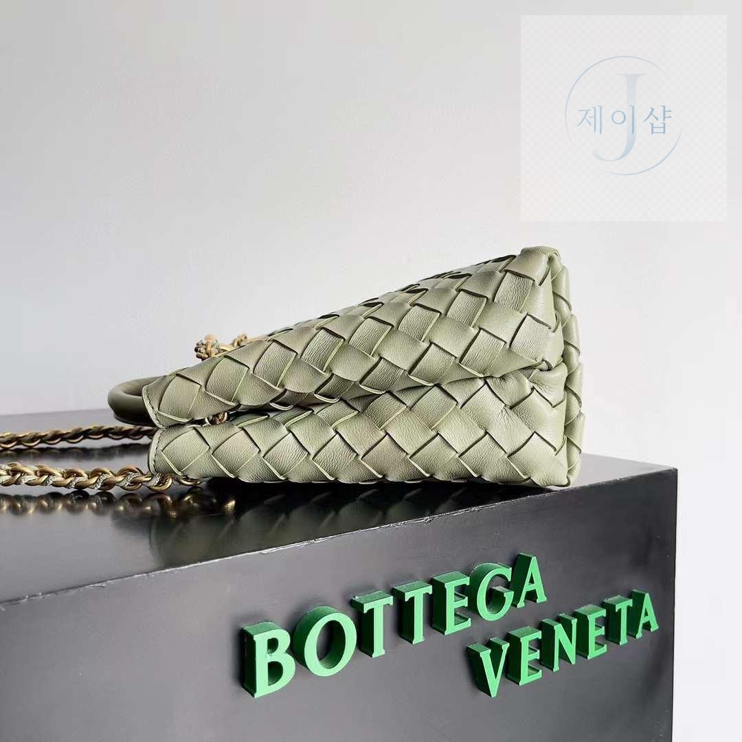 Bottega Veneta Andiamo Chain Strap - 상세 이미지