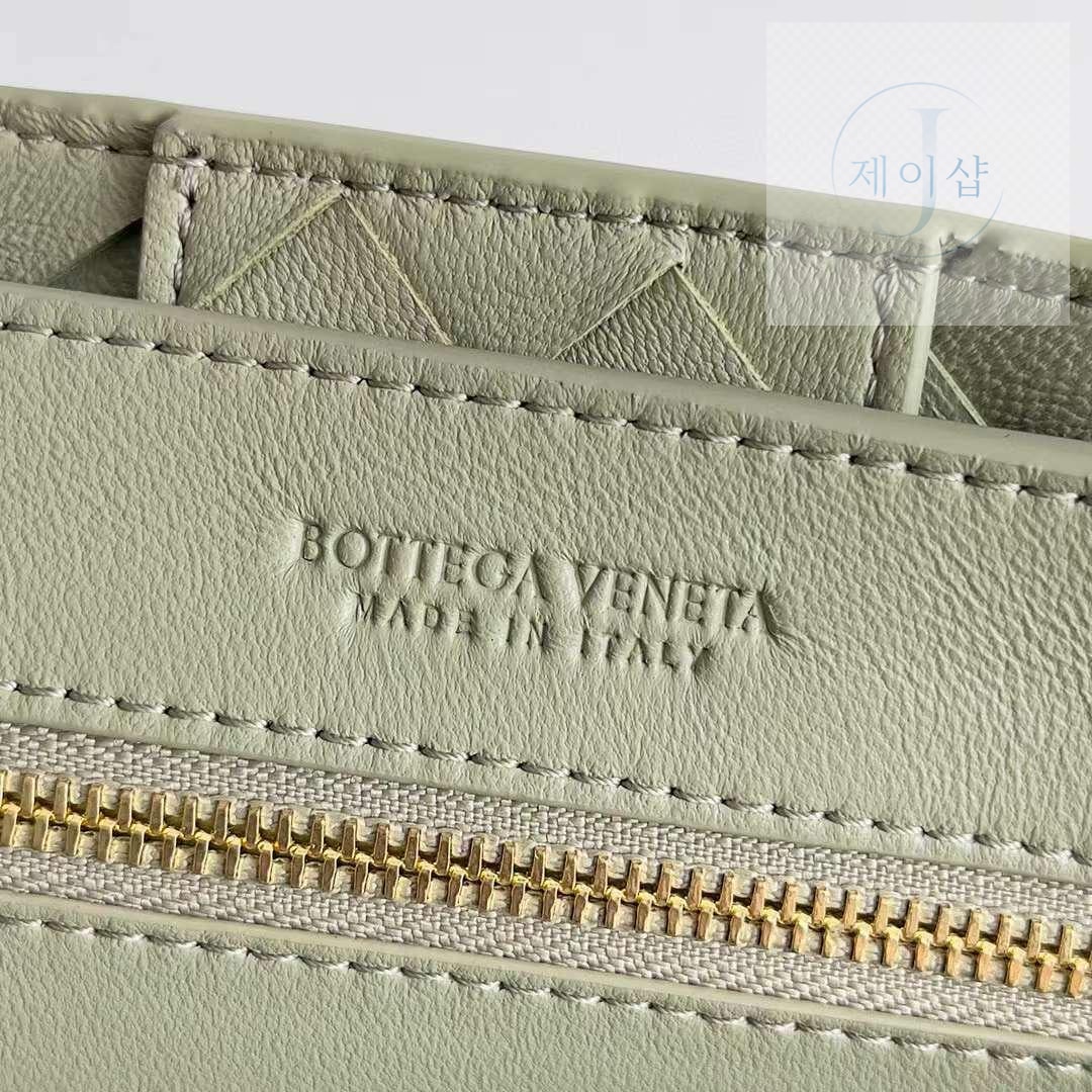 Bottega Veneta Andiamo Chain Strap - 상세 이미지
