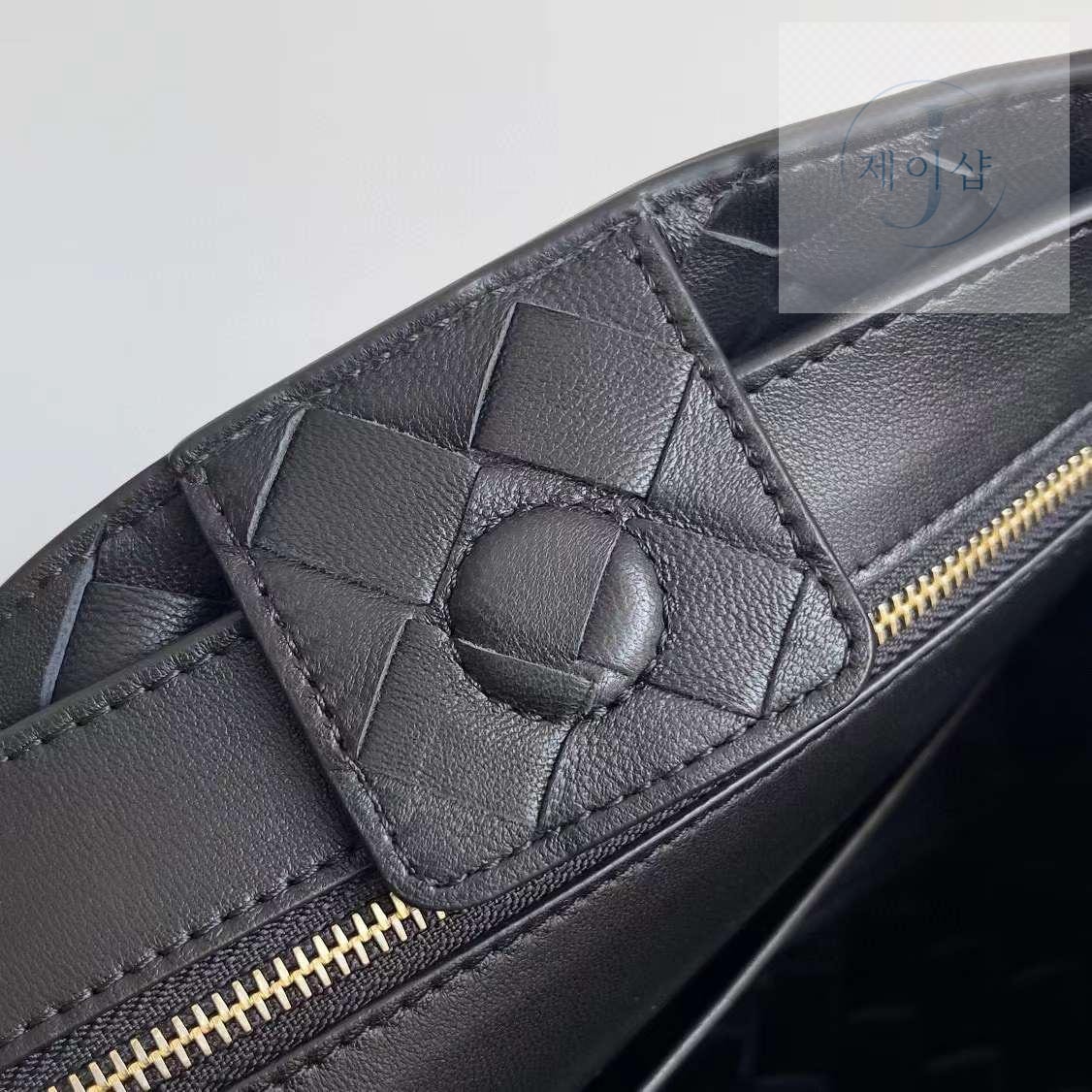 Bottega Veneta Andiamo Chain Strap - 상세 이미지