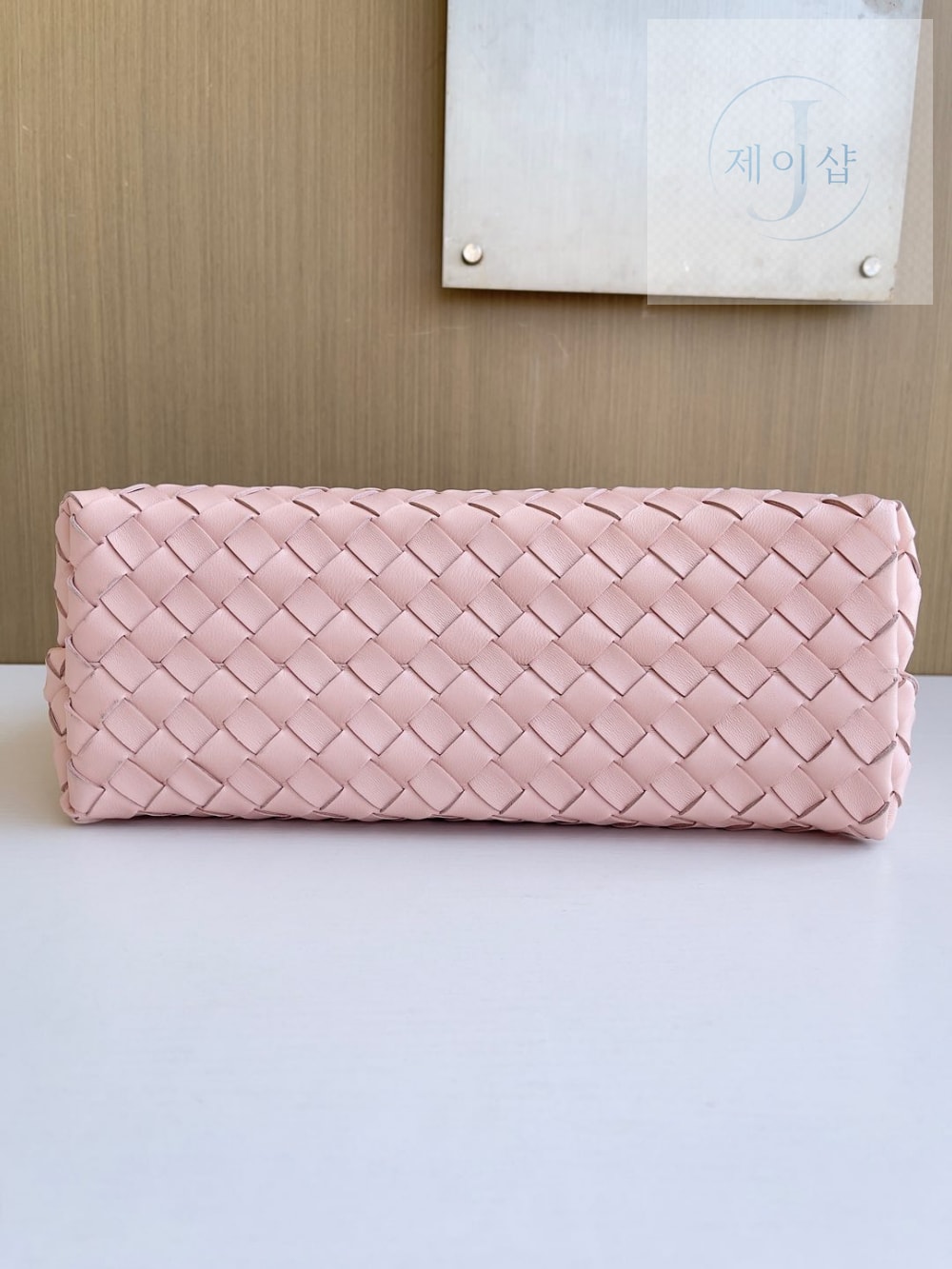 Bottega Veneta Andiamo Medium - 상세 이미지