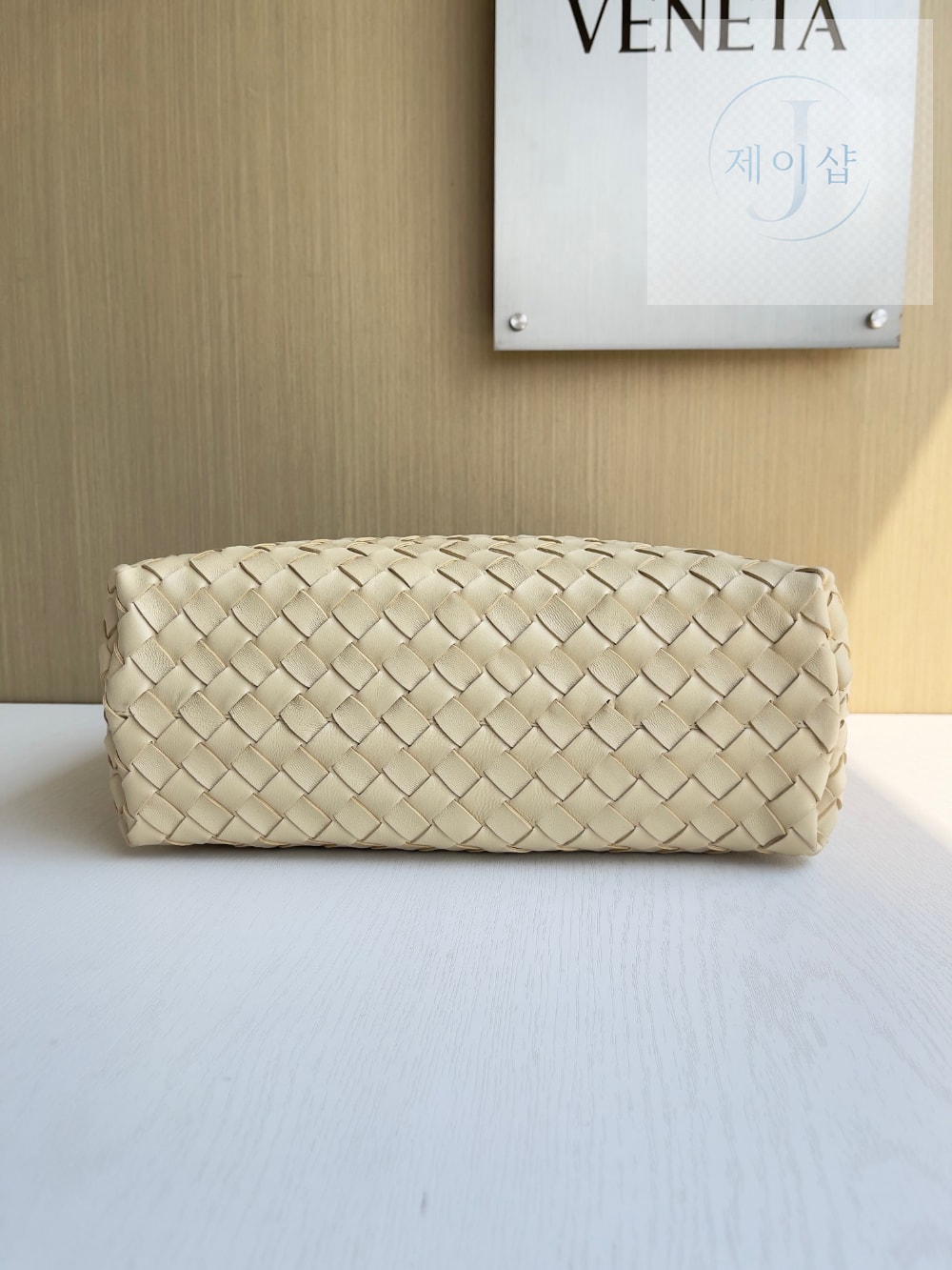 Bottega Veneta Andiamo Medium - 상세 이미지