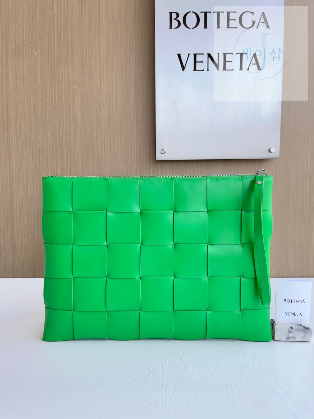 Bottega Veneta Large Cassette Pouch