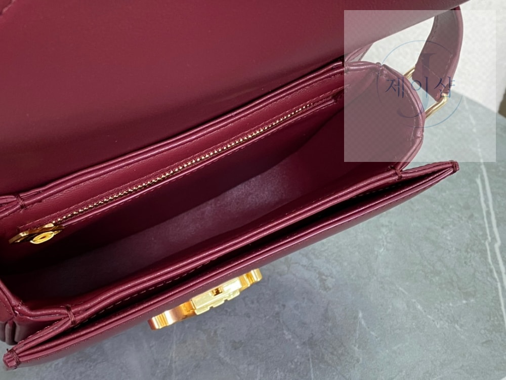 Celine Besace Clea Calfskin - 상세 이미지