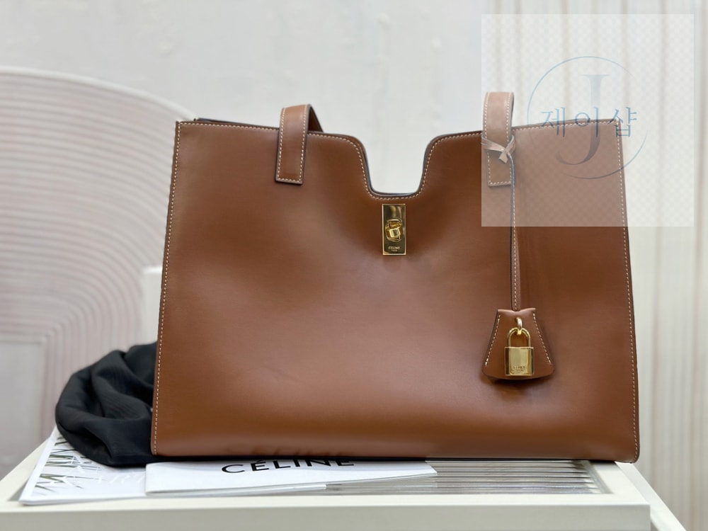 Celine Cabas 16 Soft In Smooth Calfskin