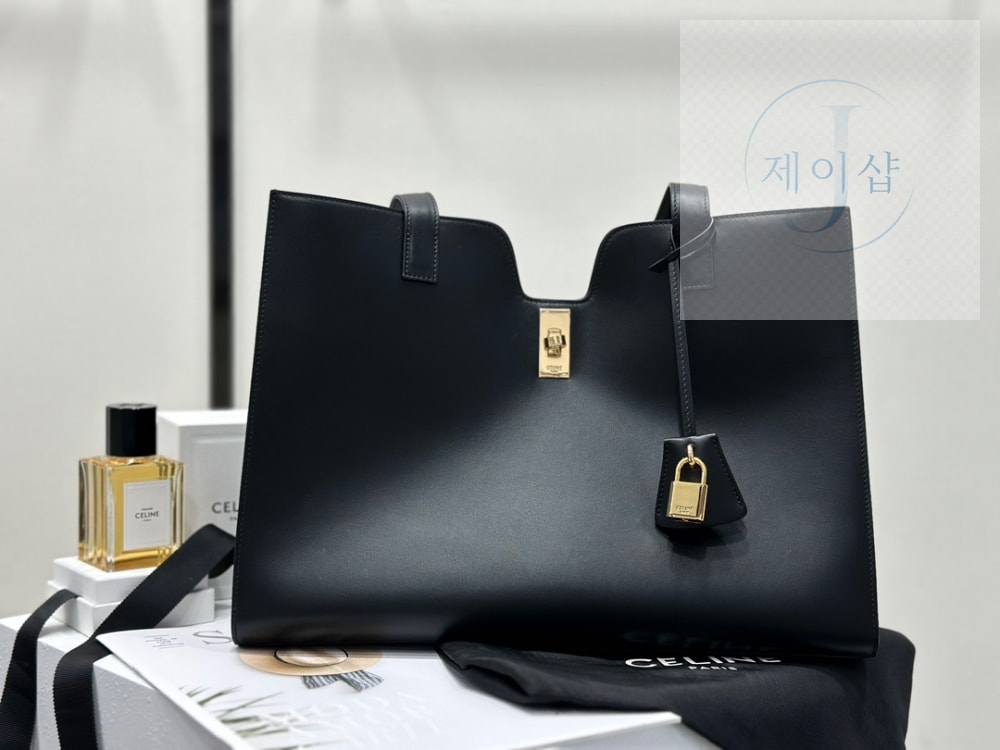 Celine Cabas 16 Soft In Smooth Calfskin