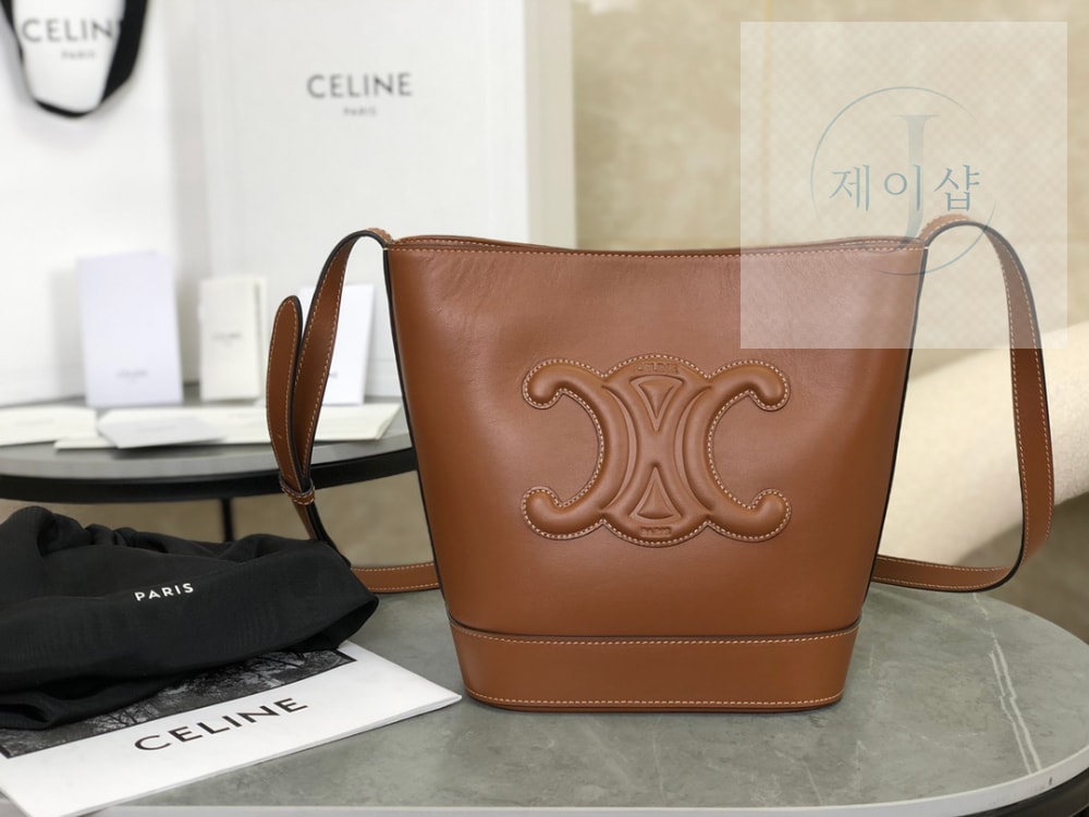 Celine Qurio Triomphe Bucket Soft Calfskin