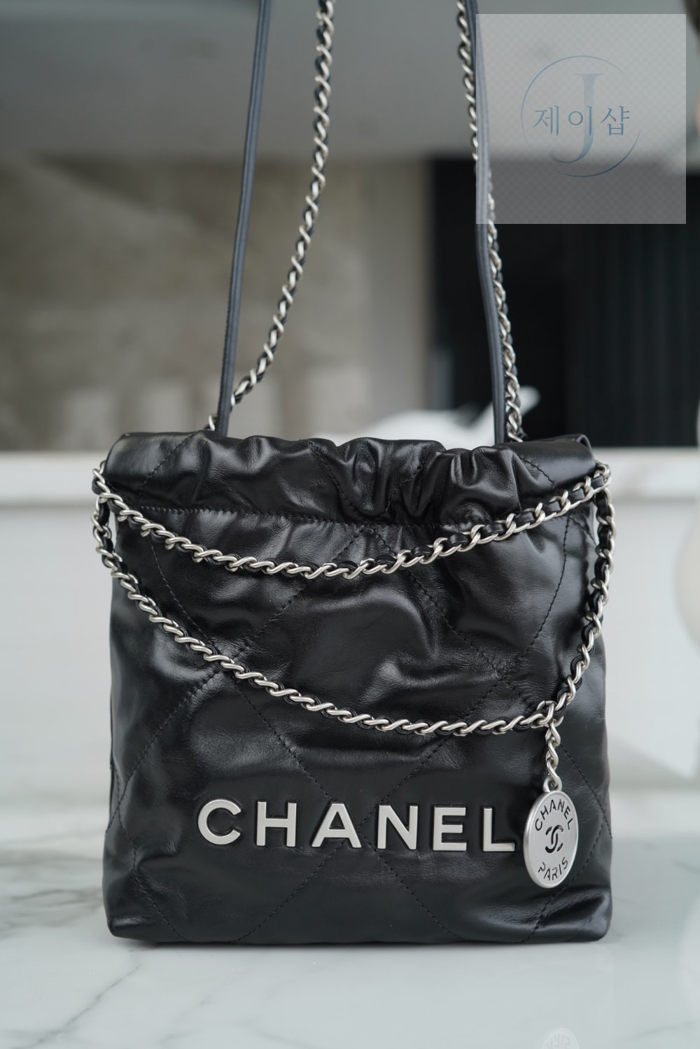 Chanel 22 Mini - 상세 이미지