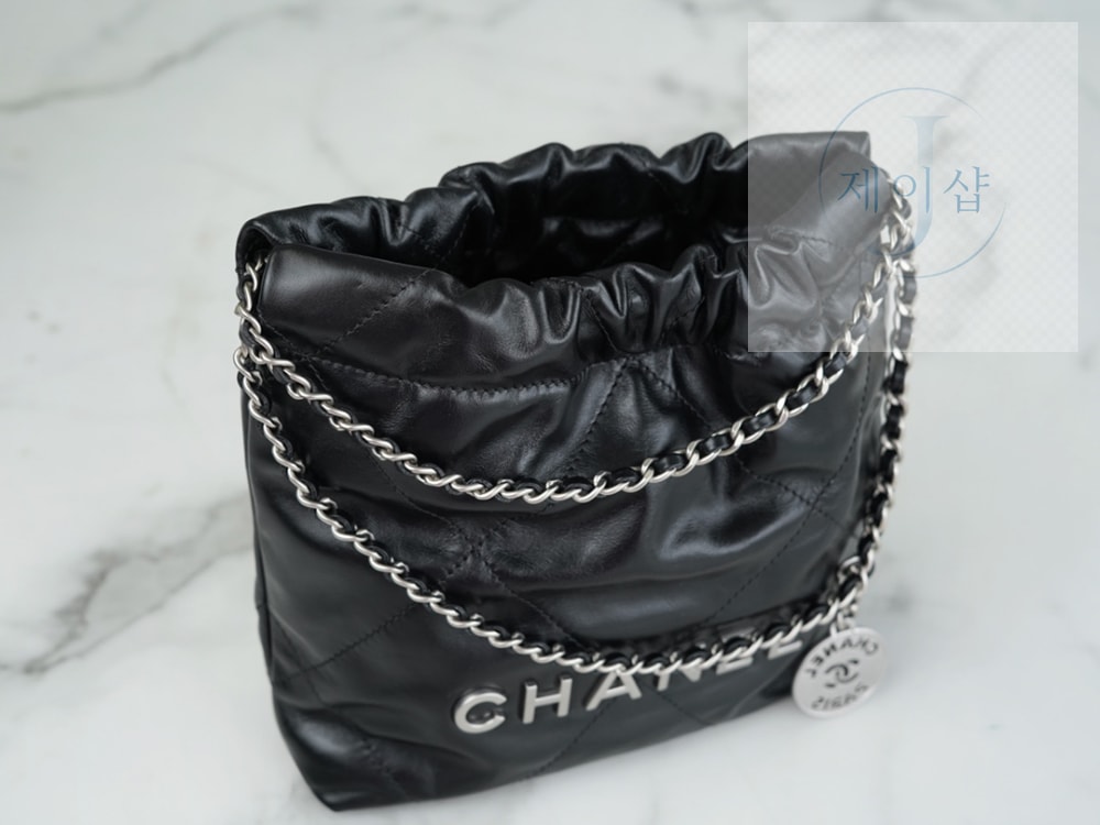 Chanel 22 Mini - 상세 이미지