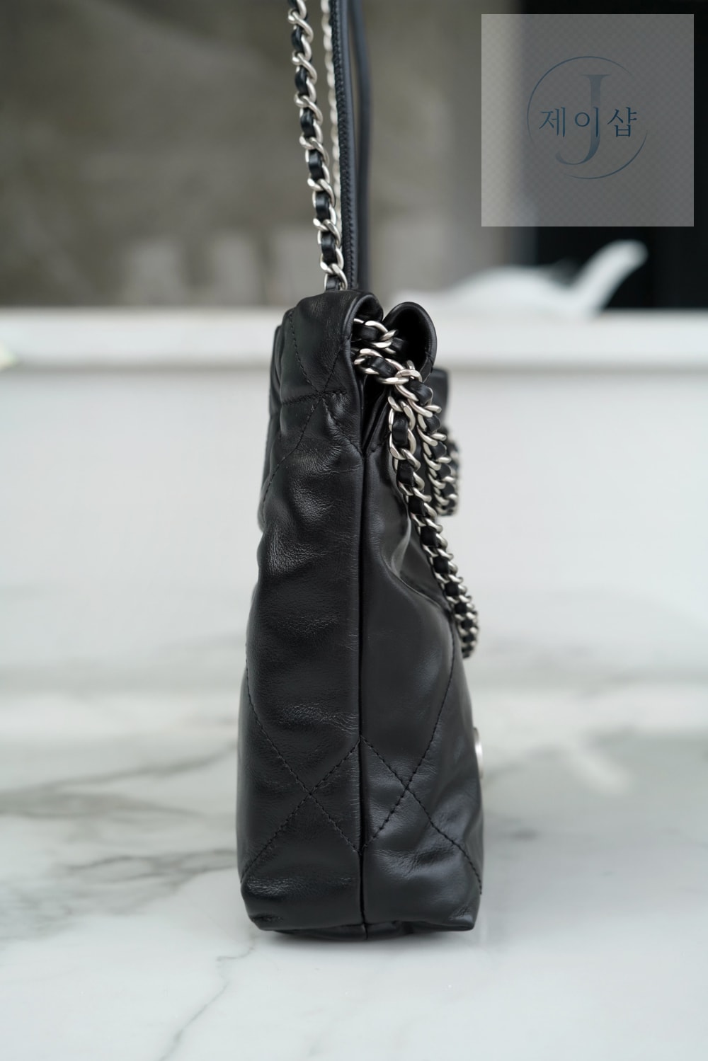 Chanel 22 Mini - 상세 이미지