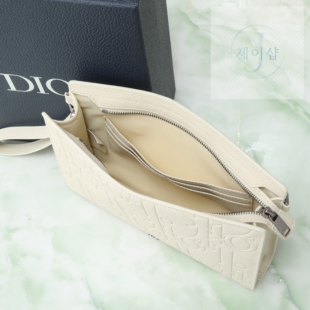 A5 Triangle Pouch - 상세 이미지