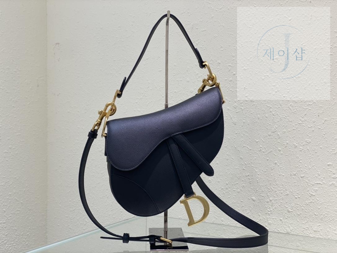 Dior Saddle With Strap