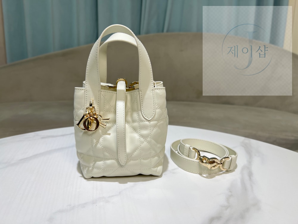 Dior Toujours Nano