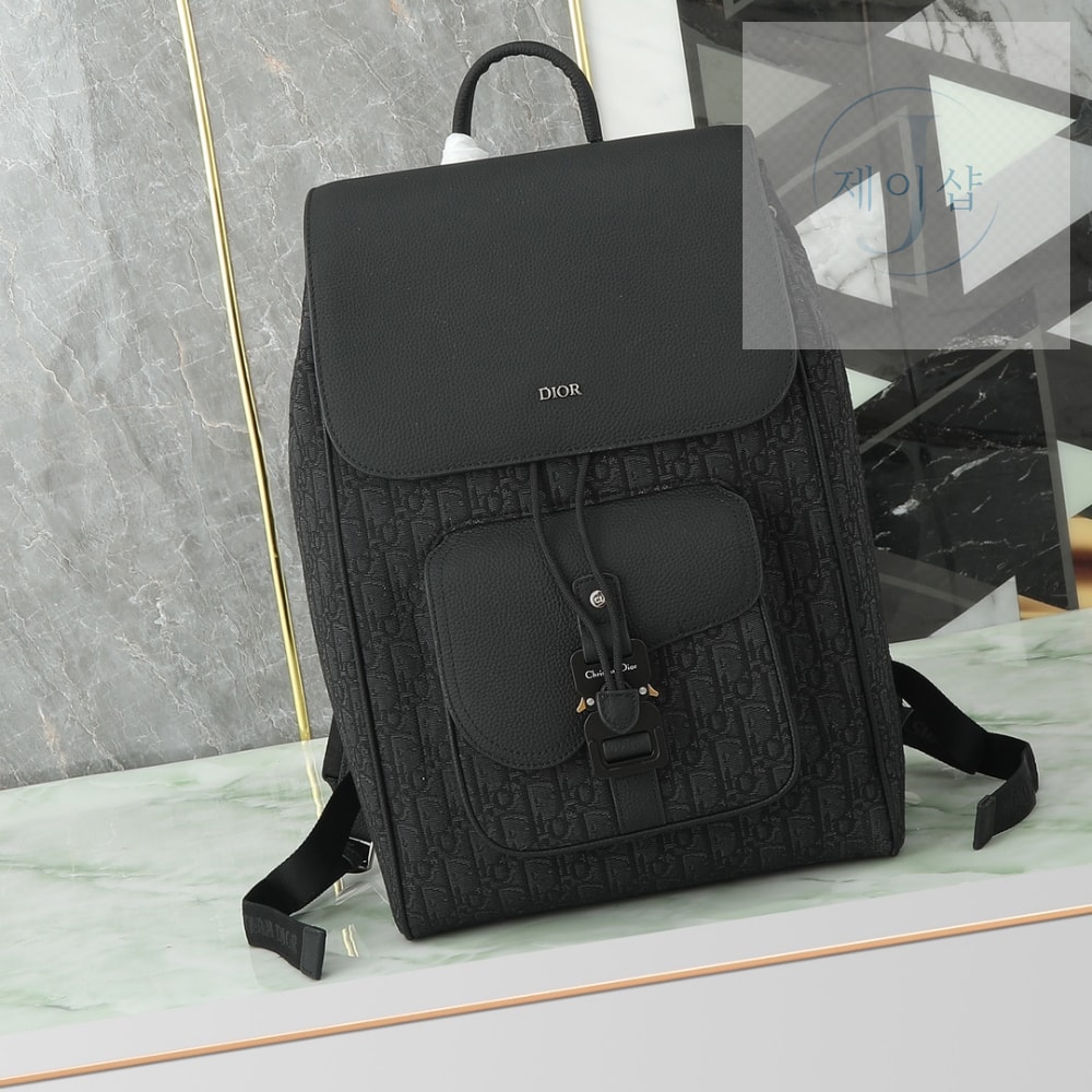 Saddle Backpack With Flap