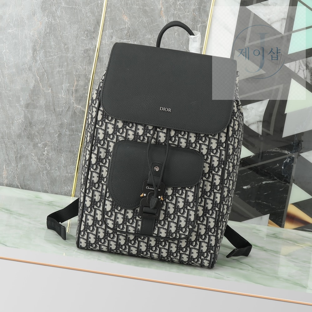 Saddle Backpack With Flap
