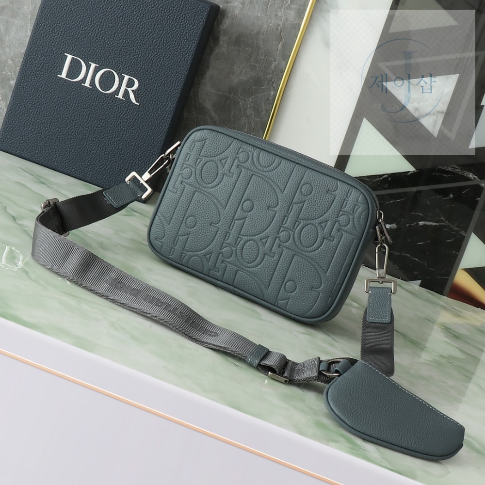 Saddle Triple Pouch - 상세 이미지