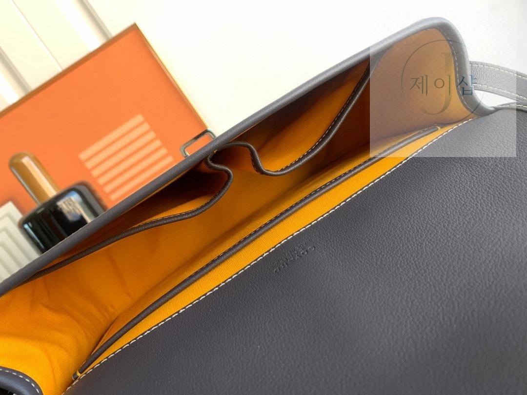 Goyard Belvedere MM - 상세 이미지